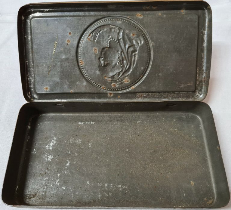 Pre WW1 British Army Boer War era Queen Victoria chocolate tin Australia #2