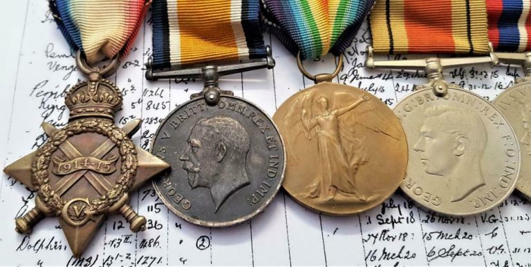 ROYAL NAVY WW1 & WW2 MEDAL GROUP DARDANELLES BOMBARDMENT HMS VENGEANCE HOWARD - Image 2