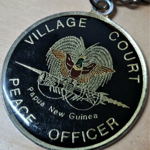 SCARCE PAPUA NEW GUINEA VILLAGE COURT PEACE OFFICER MEDAL J PARKES BRISBANE