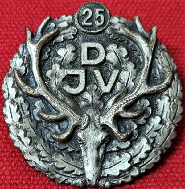 VINTAGE GERMANY DJV HUNTING ASSOCIATION 25 YEAR MEMBERSHIP UNIFORM BADGE WW2 ERA