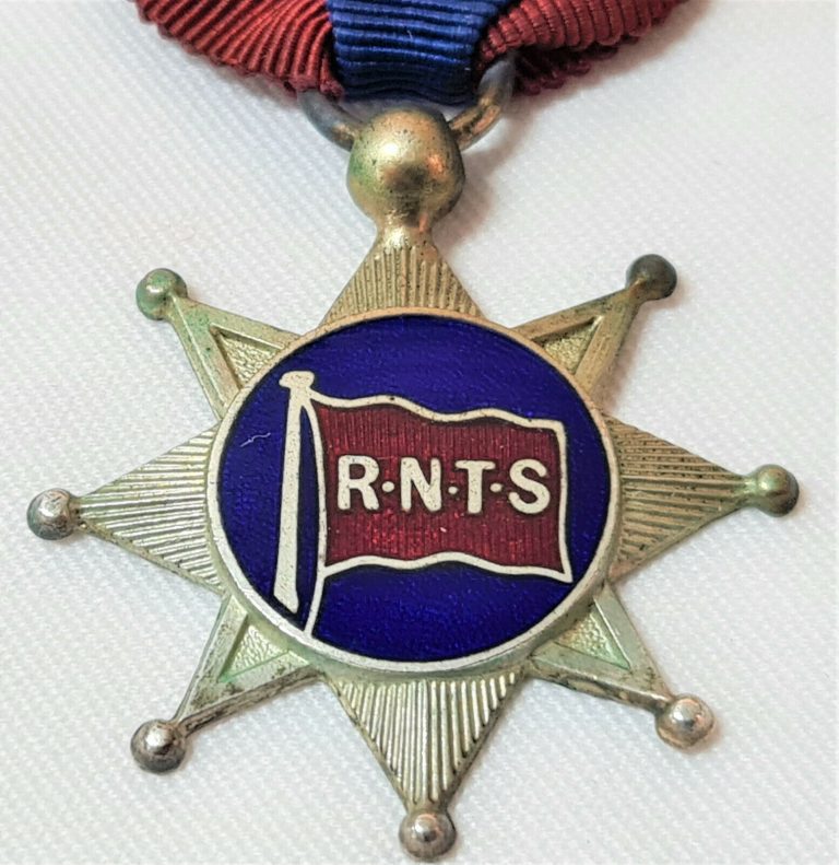 VINTAGE & RAREBRITISH WW1 ERA BRITISH ROYAL NAVY TEMPERANCE SOCIETY FIDELITY MEDAL - Image 3