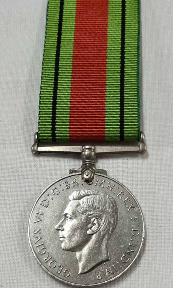 VINTAGE WW2 DEFENCE MEDAL AUSTRALIA BRITISH INDIA NEW ZEALAND WAR 100% ORIGINAL