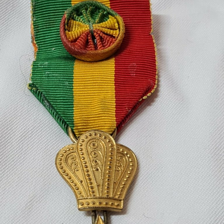 WW2 ERA IMPERIAL ORDER OF THE STAR OF ETHIOPIA OFFICER GRADE MEDAL AWARD - Image 4