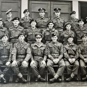 WW2 VETERANS IN A 1950 SENIOR NCO COURSE PHOTOGRAPH PARACHUTE REGIMENT GUARDS