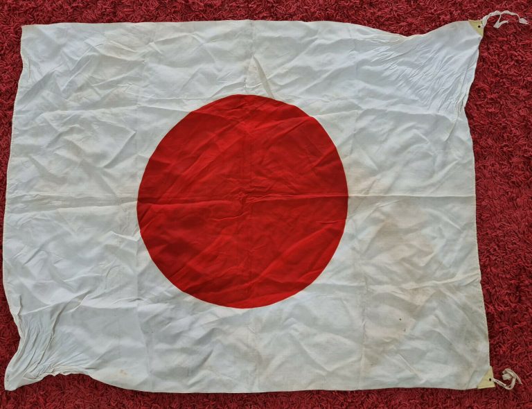 World War JAPANESE ARMY FLAG SIGNED SILK SOUVENIR BRING BACK LOT #10 - Image 2