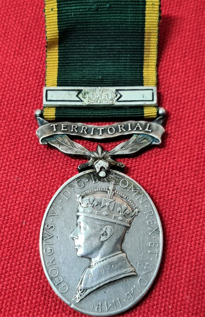 BRITISH TERRITORIAL EFFICIENCY MEDAL & CLASP GUNNER A.E.CHAMBERS ROYAL ARTILLERY - Image 2