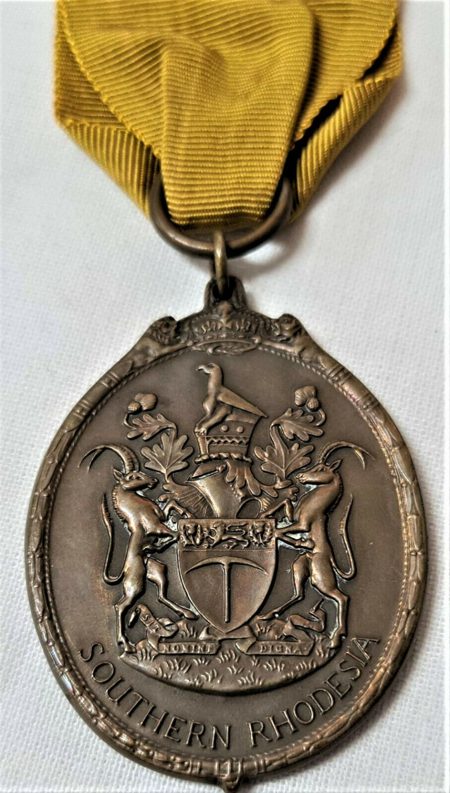 Badge of the Certificate of Honour for Southern Rhodesia EIIR medal ...