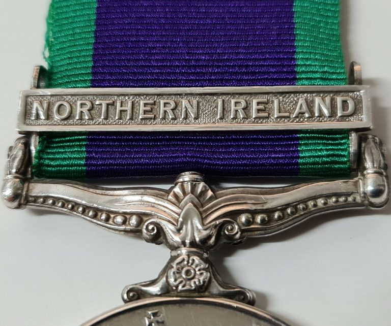 DUKE WELLINGTON'S REGT POST WW2 BRITISH GENERAL SERVICE MEDAL NORTHERN IRELAND - Image 4