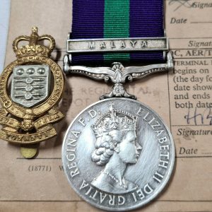 POST WW2 BRITISH GENERAL SERVICE MEDAL & BADGE MALAYA RAOC WITH DOCUMENT HARROP