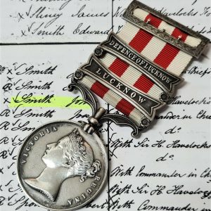 RARE WOUNDED 84TH FOOT INDIAN MUTINY MEDAL DEFENCE & LUCKNOW SMITH BRITISH ARMY