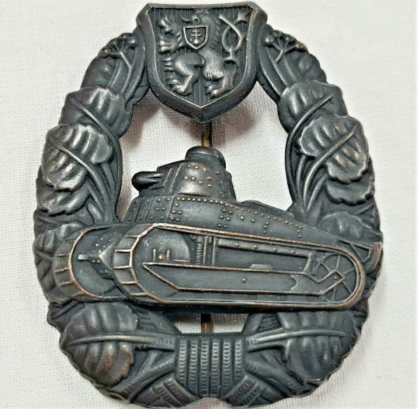 RARE WW2 CZECHOSLOVAKIA ARMY UNIFORM TANK BATTLE BADGE IN BRONZE