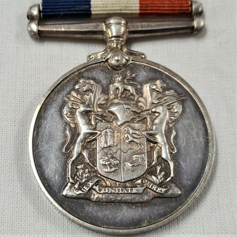 VINTAGE WW2 SOUTH AFRICA WAR SERVICE MEDAL 1939-1945 100% ORIGINAL 2 - Image 3