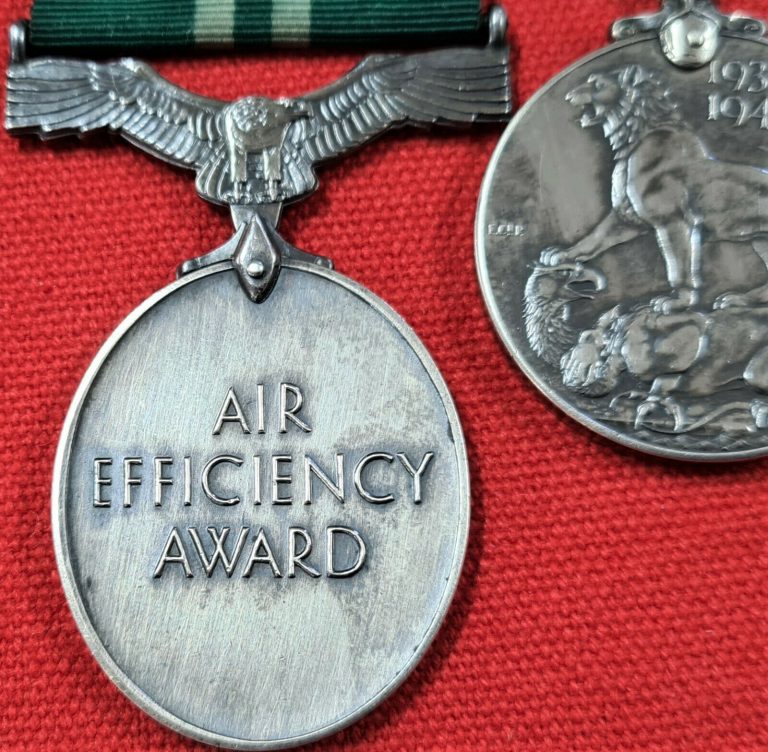 WW2 AIR EFFICIENCY AWARD MEDAL GROUP 804300 PILOT OFFICER LEONARD HARRIS RAF - Image 6