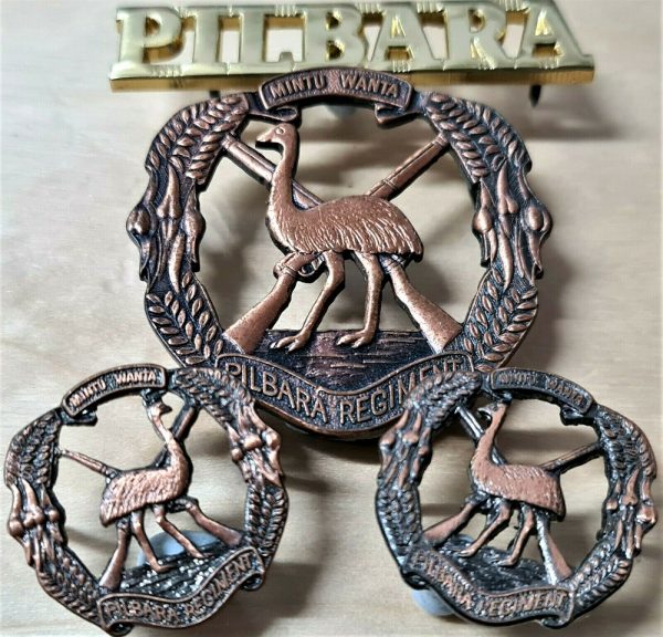 1980's AUSTRALIAN ARMY PILBARA REGIMENT UNIFORM CAP COLLAR BADGES BY PARKES