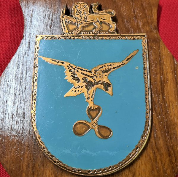 VINTAGE RHODESIAN ARMY WOODEN WALL PLAQUE