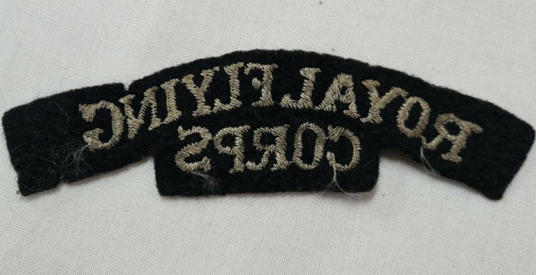 WW1 BRITISH ROYAL FLYING CORPS UNIFORM CLOTH SHOULDER TITLE BADGE RFC - Image 3