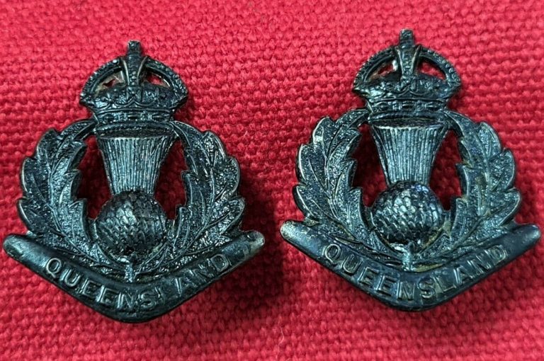 WW2 VINTAGE AUSTRALIAN ARMY 61ST BN 1930-42 UNIFORM CAP & COLLAR BADGES AIF - Image 3