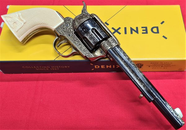 DENIX REPLICA GUN 1873 ENGRAVED COLT PEACE MAKER REVOLVER PISTOL BRASS & BLACK WITH EAGLE GRIP