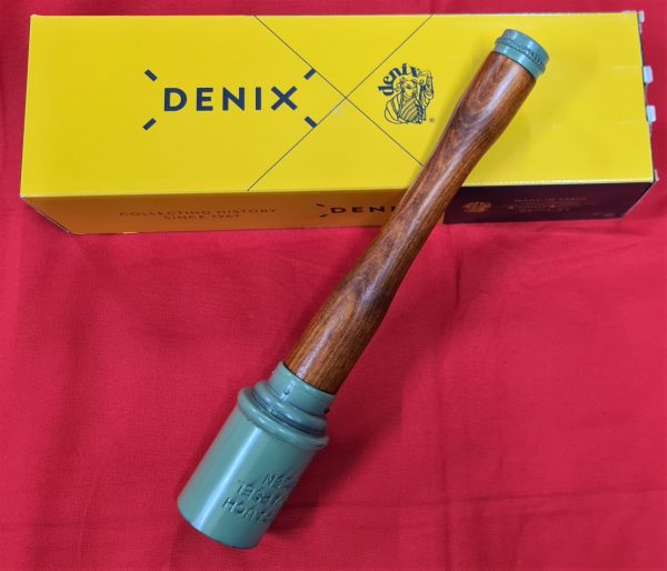 REPLICA WW1 WW2 GERMAN STICK GRENADE POTATO MASHER BY DENIX - Image 3