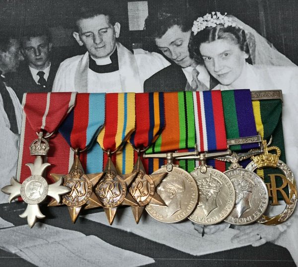 RARE DUTCH EAST INDIES MBE WW2 BRITISH ARMY CHAPLAINS MEDALS REVEREND FORDHAM BURMA