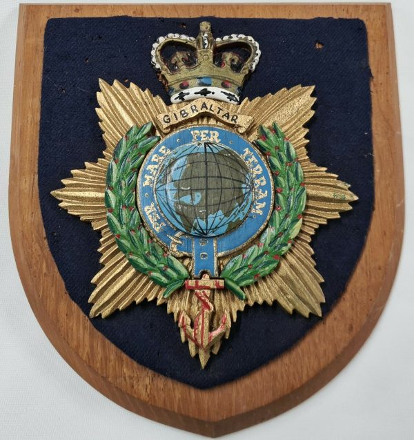 VINTAGE POST WW2 ROYAL MARINES WOODEN WALL PLAQUE - Image 2