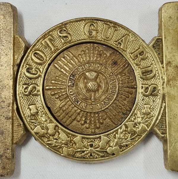WW1 WW2 ERA CAST VINTAGE SCOTS GUARDS UNIFORM BELT BUCKLE