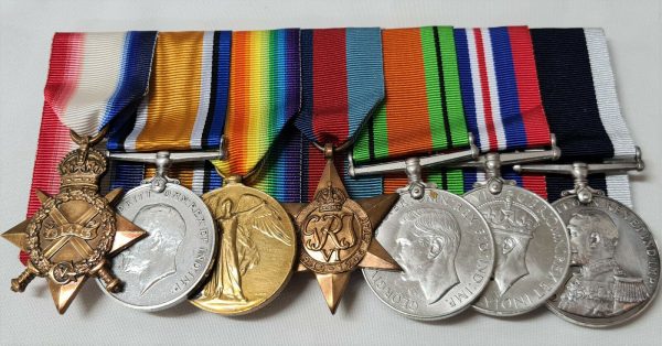 BATTLE OF JUTLAND WW1 & WW2 ROYAL NAVY MEDALS ERA1 M236 ROBERT GERALD DRISCOLL - Image 2