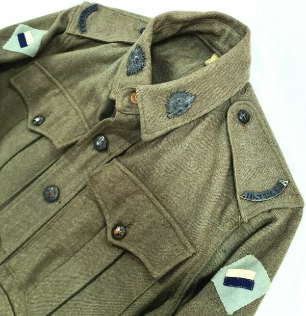 NAMED WW2 AUSTRALIAN ARMY 16TH BN WOOL UNIFORM JACKET BADGES WX3207 MOORE