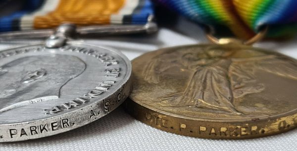 *NAVY & ARMY SERVICE* HOOD BATTALION RND WW1 MEDALS KX473 PERCIVAL PARKER - Image 5