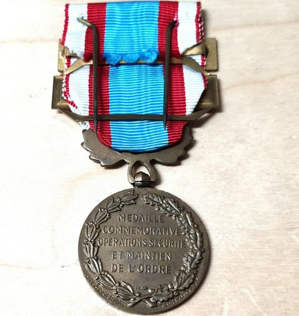 POST WW2 FRENCH NORTH AFRICA CAMPAIGN MEDAL - ALGERIA & MAURITANIA CLASPS - Image 2
