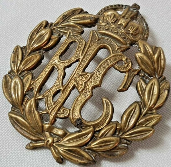 WW1 BRITISH ROYAL FLYING CORPS ENLISTED UNIFORM CAP BADGE RFC