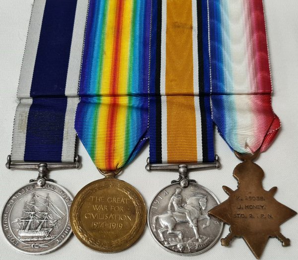 WW1 MEDALS & LONG SERVICE PETTY OFFICER HONEY DESTROYERS & WW2 SERVICE - Image 3