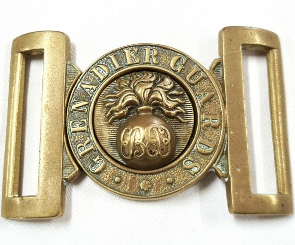 WW1 WW2 ERA CAST VINTAGE GRENADIER GUARDS UNIFORM BELT BUCKLE