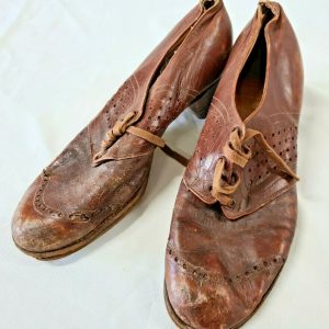 WW2 ERA AUSTRALIA ARMY NURSES UNIFORM SHOES WX34444 ELLEN FULLARTON