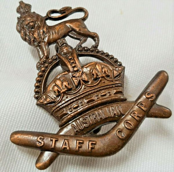 WW2 VINTAGE AUSTRALIAN ARMY STAFF CORPS 1930-42 UNIFORM CAP BADGE AIF