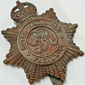 WW2 VINTAGE BRITISH ROYAL ORDNANCE FACTORIES UNIFORM CAP BADGE MILITARY