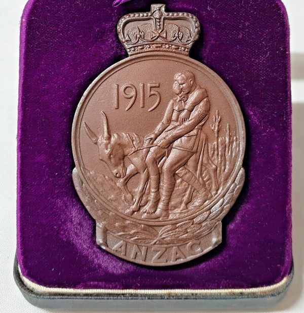 1967 GALLIPOLI WW1 MEDAL PLAQUE 2185 PTE ALFRED HURN 6TH BATTALION AIF ANZAC