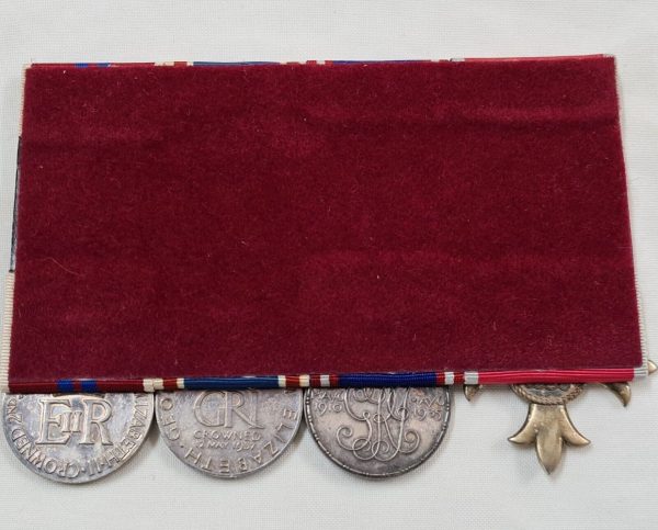 WW2 ERA ORDER OF THE BRITISH EMPIRE & JUBILEE CORONATION MEDALS - Image 5