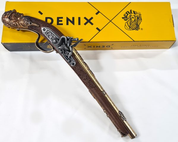 DENIX 1700s GERMAN FLINTLOCK PISTOL EUROPEAN GUN 1314 Reproduction of flintlock pistol made of metal and plastic imitation wooden stock, with simulated mechanism of loading and firing.. These pistols were used as self-defense weapons until the middle of the 19th century. Their effective range was short and often they were used as a complement to a sword or knife. Flintlock pistols were prone to many problems compared to modern weapons, due to moisture or accidental shots. In combat, usually these weapons were used for a single shot, since the method of reloading was very slow and it was not usually time enough to recharge. Therefore the fighters after firing were forced to draw their sabers or swords or to use the pistol as a blackjack, since the circumstances did not allow to recharge them in time. Relive with the historical reproduction of this DENIX pistol the best battles of the seventeenth century!