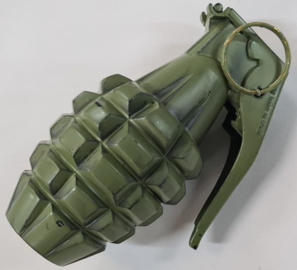 REPLICA M2 US AUSTRALIAN ARMY TOY PINEAPPLE GRENADE COSPLAY DENIX LIGHT GREEN