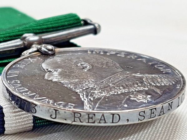 UNDERAGE SOLDIER & ROYAL MARINE WW1 & WW2 MEDALS 25112 S READ & FATHER NAVY - Image 8