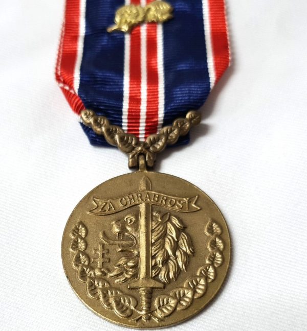 WW2 CZECH ARMY & AIR FORCE MEDAL FOR BRAVERY 1939-1945 WITH GILT CITATION