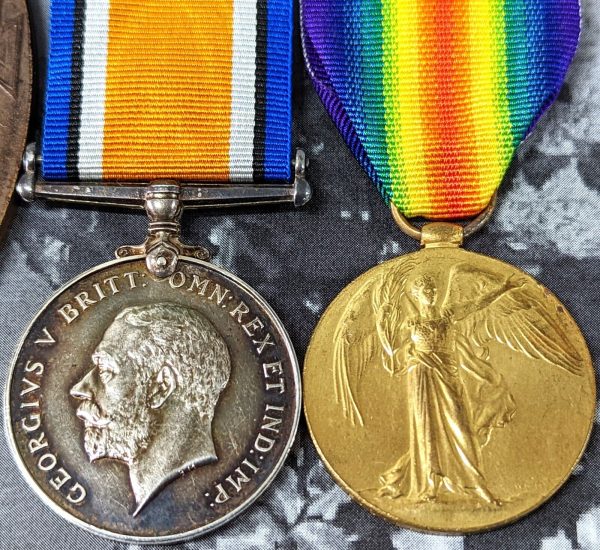 2ND BN SOUTH WALES BORDERERS KIA 15/10/1918 WW1 MEDALS & PLAQUE 48962 S G MOORE - Image 4