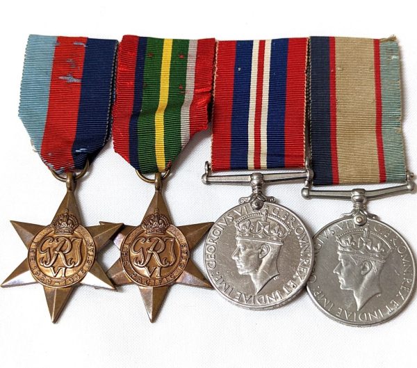 HMAS GLADSTONE WW2 ROYAL AUSTRALIAN NAVY MEDALS BP.108 HERBERT BROGDEN - Image 2