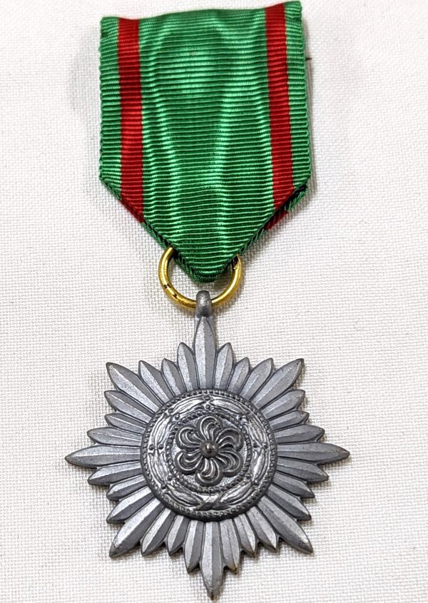 WW2 GERMANY ORDER OF EASTERN PEOPLES OSTVOLK MEDAL 2ND CLASS - Image 2