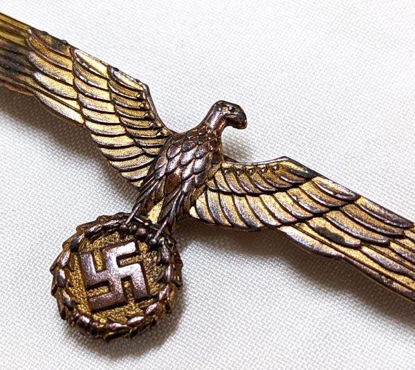 WW2 GERMAN KRIEGSMARINE OFFICER'S SUMMER UNIFORM BREAST EAGLE BADGE