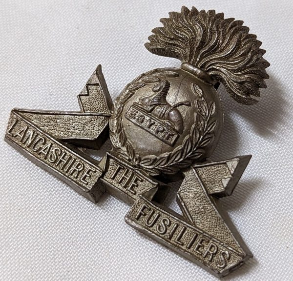 VINTAGE WW2 BRITISH ARMY UNIFORM LANCASHIRE FUSILIERS BADGE ECONOMY PLASTIC - Image 2