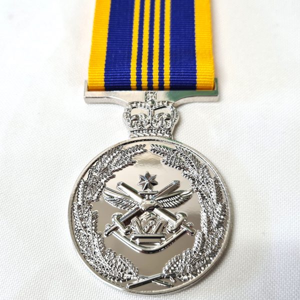 DEFENCE FORCE LONG SERVICE MEDAL AUSTRALIA ARMY NAVY AIR FORCE REPLICA - Image 3