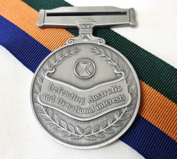 OPERATIONAL SERVICE MEDAL BORDER PROTECTION AUSTRALIAN ARMY NAVY AIR FORCE REPLICA - Image 2