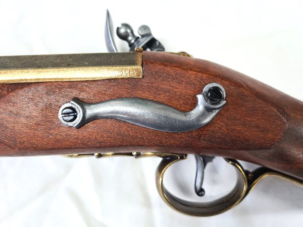 DENIX BRITISH PIRATE BLUNDERBUSS 18TH. C BLACK POWDER MUSKET GUN - GOLD BARREL - Image 6